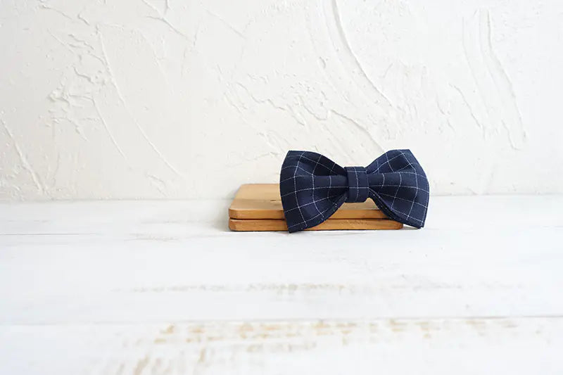 Conjunto de Collar Ajustable con Moño y Correa 'MUTTCO'